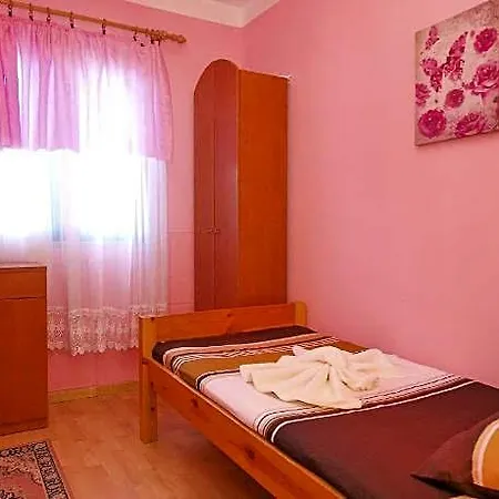 879 4* بوريتش